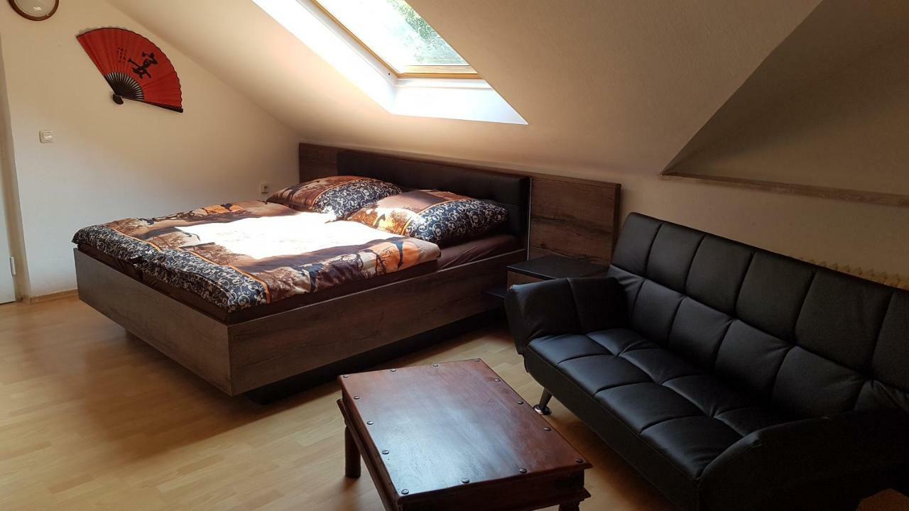 Ferienwohnung Zauberhaft Bad Soden-Salmünster Екстериор снимка
